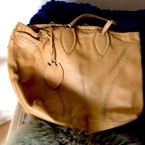 Alana light tan tote
